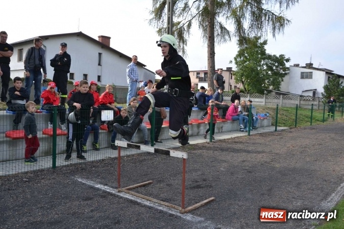 Zdjęcie w galerii na portalu naszraciborz.pl: Zawody strażackie w Tworkowie - znajdź się na zdjęciu wiadomości z regionu