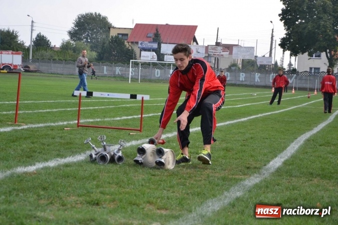 Zdjęcie w galerii na portalu naszraciborz.pl: Zawody strażackie w Tworkowie - znajdź się na zdjęciu wiadomości z regionu