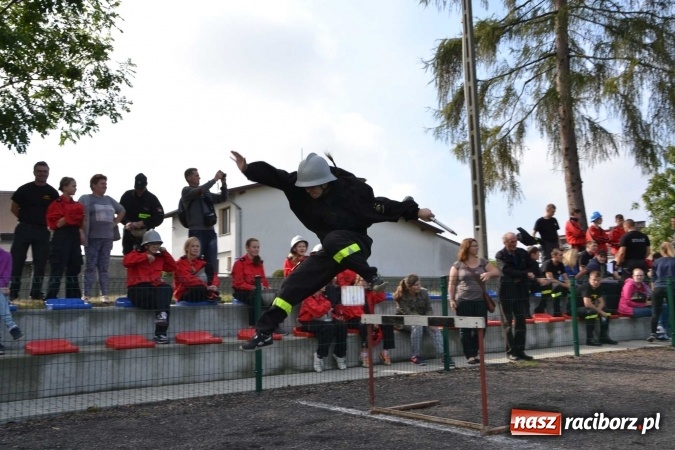 Zdjęcie w galerii na portalu naszraciborz.pl: Zawody strażackie w Tworkowie - znajdź się na zdjęciu wiadomości z regionu