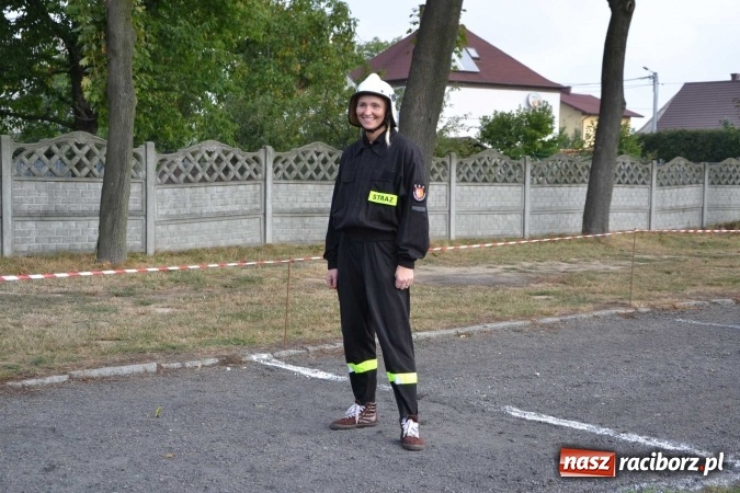 Zdjęcie w galerii na portalu naszraciborz.pl: Zawody strażackie w Tworkowie - znajdź się na zdjęciu wiadomości z regionu