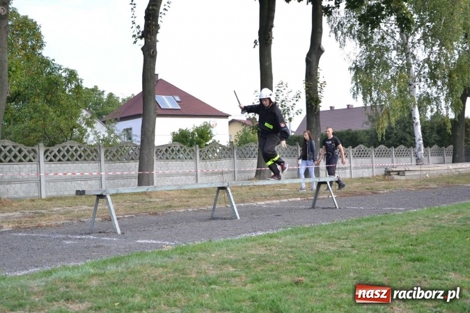 Zdjęcie w galerii na portalu naszraciborz.pl: Zawody strażackie w Tworkowie - znajdź się na zdjęciu wiadomości z regionu