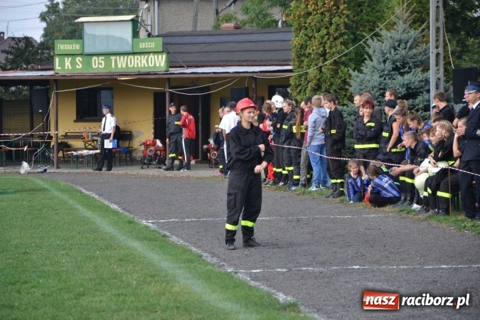 Zdjęcie w galerii na portalu naszraciborz.pl: Zawody strażackie w Tworkowie - znajdź się na zdjęciu wiadomości z regionu