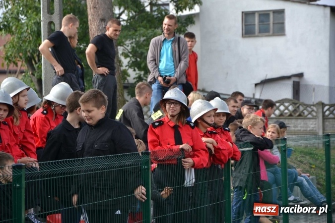 Zdjęcie w galerii na portalu naszraciborz.pl: Zawody strażackie w Tworkowie - znajdź się na zdjęciu wiadomości z regionu