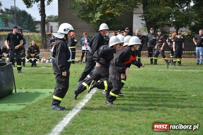 Zdjęcie w galerii na portalu naszraciborz.pl: Zawody strażackie w Tworkowie - znajdź się na zdjęciu wiadomości z regionu