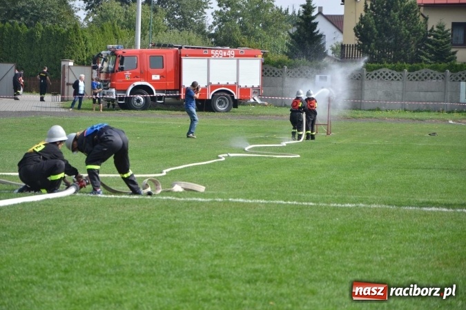 Zdjęcie w galerii na portalu naszraciborz.pl: Zawody strażackie w Tworkowie - znajdź się na zdjęciu wiadomości z regionu