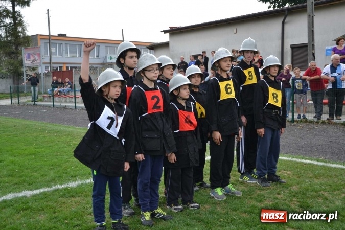 Zdjęcie w galerii na portalu naszraciborz.pl: Zawody strażackie w Tworkowie - znajdź się na zdjęciu wiadomości z regionu