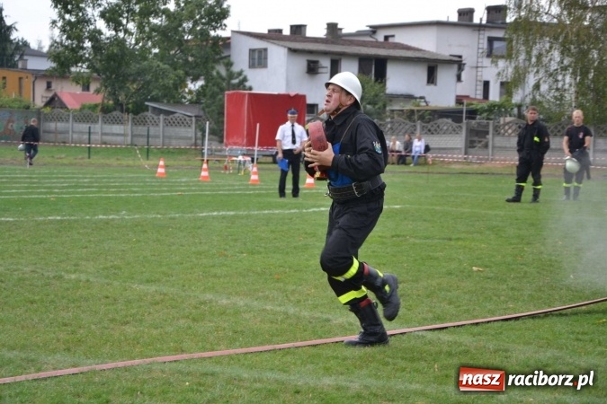 Zdjęcie w galerii na portalu naszraciborz.pl: Zawody strażackie w Tworkowie - znajdź się na zdjęciu wiadomości z regionu