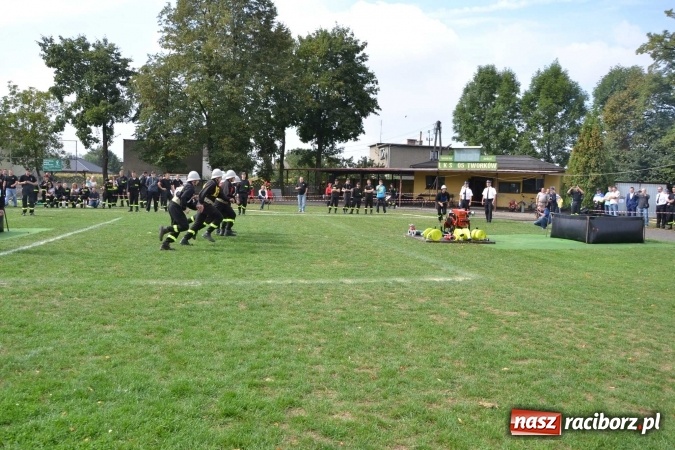 Zdjęcie w galerii na portalu naszraciborz.pl: Zawody strażackie w Tworkowie - znajdź się na zdjęciu wiadomości z regionu