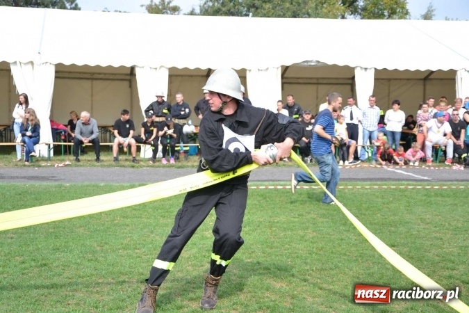 Zdjęcie w galerii na portalu naszraciborz.pl: Zawody strażackie w Tworkowie - znajdź się na zdjęciu wiadomości z regionu
