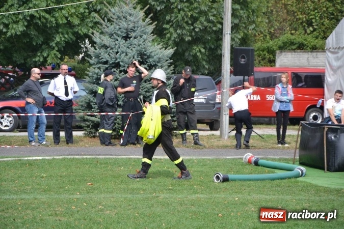Zdjęcie w galerii na portalu naszraciborz.pl: Zawody strażackie w Tworkowie - znajdź się na zdjęciu wiadomości z regionu