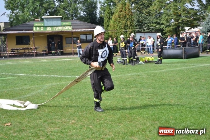 Zdjęcie w galerii na portalu naszraciborz.pl: Zawody strażackie w Tworkowie - znajdź się na zdjęciu wiadomości z regionu
