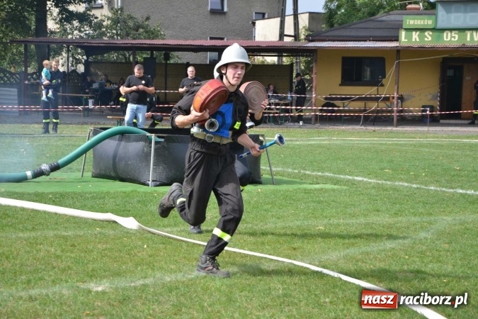 Zdjęcie w galerii na portalu naszraciborz.pl: Zawody strażackie w Tworkowie - znajdź się na zdjęciu wiadomości z regionu
