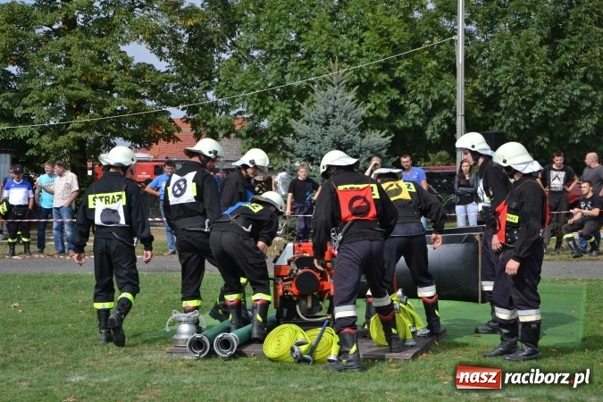Zdjęcie w galerii na portalu naszraciborz.pl: Zawody strażackie w Tworkowie - znajdź się na zdjęciu wiadomości z regionu