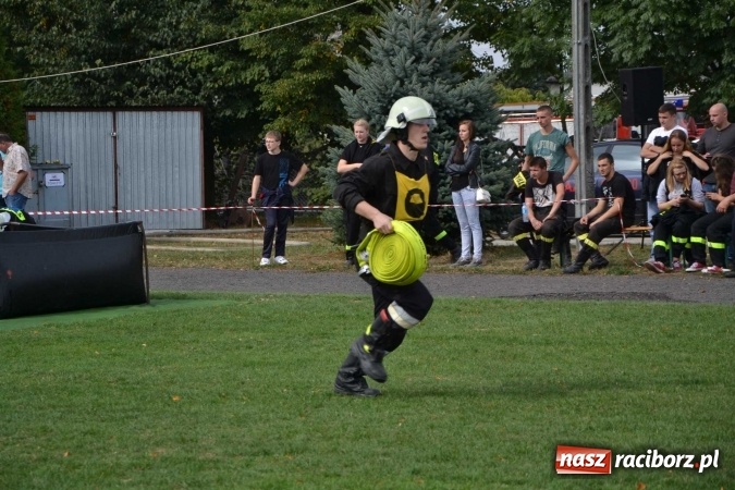 Zdjęcie w galerii na portalu naszraciborz.pl: Zawody strażackie w Tworkowie - znajdź się na zdjęciu wiadomości z regionu