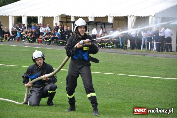 Zdjęcie w galerii na portalu naszraciborz.pl: Zawody strażackie w Tworkowie - znajdź się na zdjęciu wiadomości z regionu