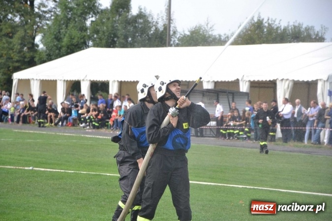 Zdjęcie w galerii na portalu naszraciborz.pl: Zawody strażackie w Tworkowie - znajdź się na zdjęciu wiadomości z regionu