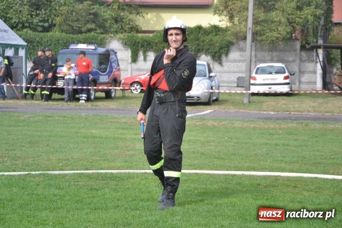 Zdjęcie w galerii na portalu naszraciborz.pl: Zawody strażackie w Tworkowie - znajdź się na zdjęciu wiadomości z regionu