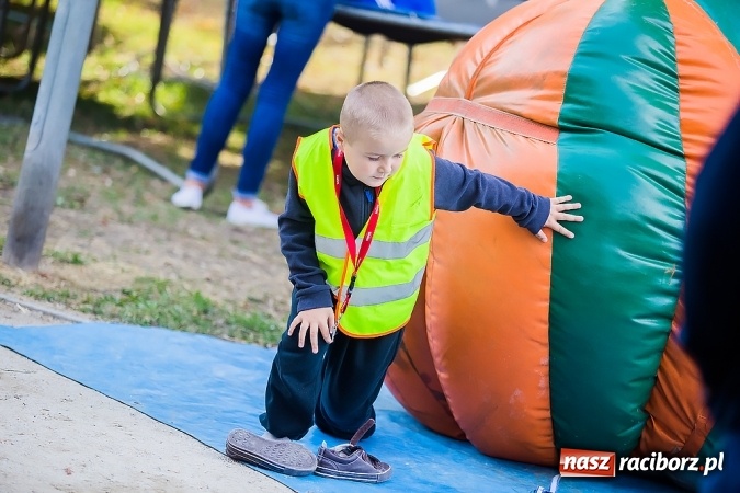 Zdjęcie w galerii na portalu naszraciborz.pl: Śląskie klimaty w Parku Roth wiadomości z regionu