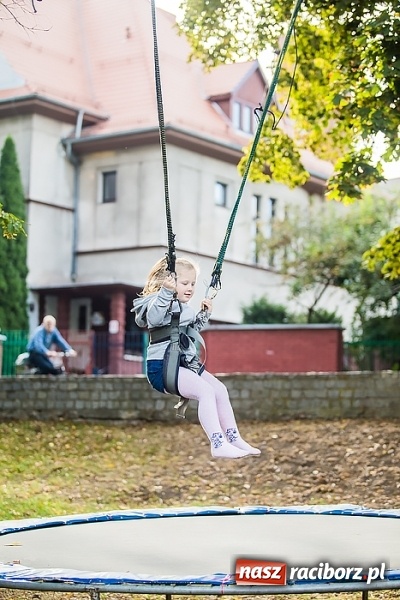 Zdjęcie w galerii na portalu naszraciborz.pl: Śląskie klimaty w Parku Roth wiadomości z regionu