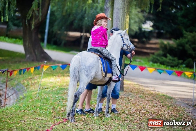 Zdjęcie w galerii na portalu naszraciborz.pl: Śląskie klimaty w Parku Roth wiadomości z regionu