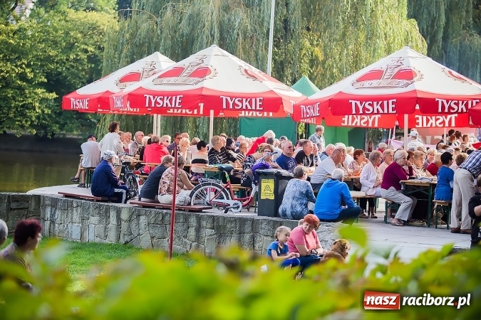 Zdjęcie w galerii na portalu naszraciborz.pl: Śląskie klimaty w Parku Roth wiadomości z regionu