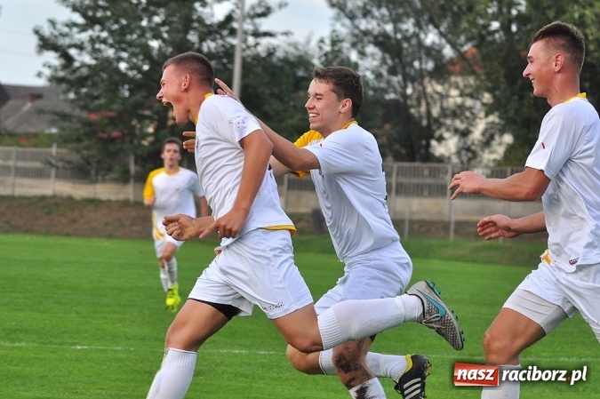 Zdjęcie w galerii na portalu naszraciborz.pl: Okręgówka: Nędza zgarnęła komplet punktów wiadomości z regionu