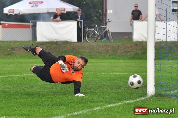 Zdjęcie w galerii na portalu naszraciborz.pl: Okręgówka: Nędza zgarnęła komplet punktów wiadomości z regionu