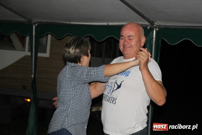 Zdjęcie w galerii na portalu naszraciborz.pl: Zabawa odpustowa w Wojnowicach rozpoczęta wiadomości z regionu