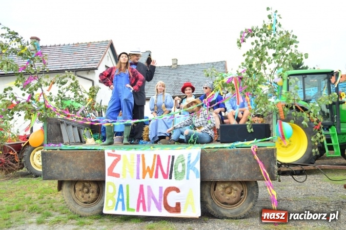 Zdjęcie w galerii na portalu naszraciborz.pl: Dożynki 2015 - Pawłów dziękuje za tegoroczne żniwa wiadomości z regionu