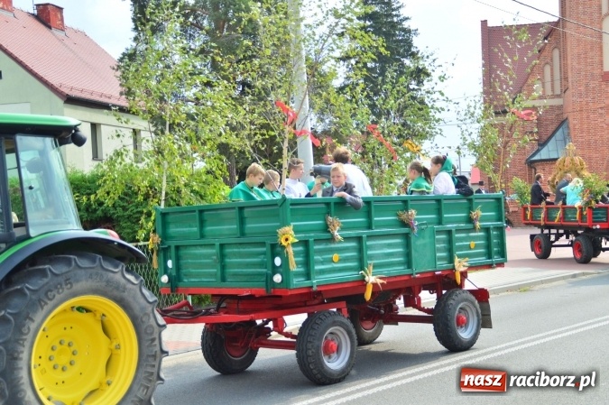 Zdjęcie w galerii na portalu naszraciborz.pl: Dożynki 2015 - Pawłów dziękuje za tegoroczne żniwa wiadomości z regionu