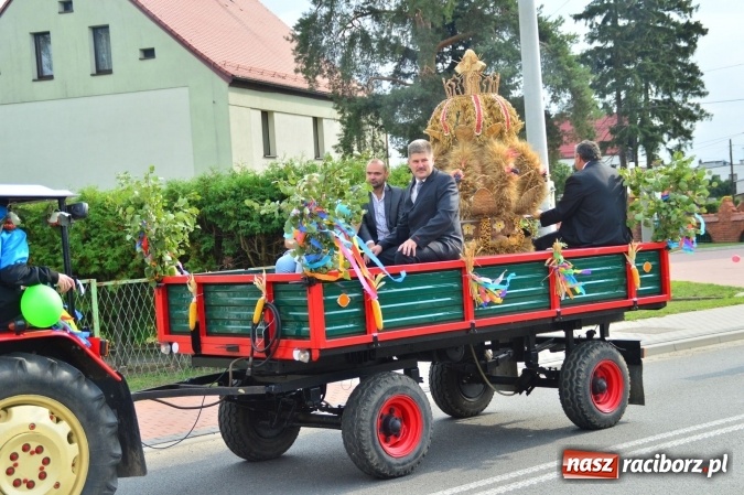 Zdjęcie w galerii na portalu naszraciborz.pl: Dożynki 2015 - Pawłów dziękuje za tegoroczne żniwa wiadomości z regionu