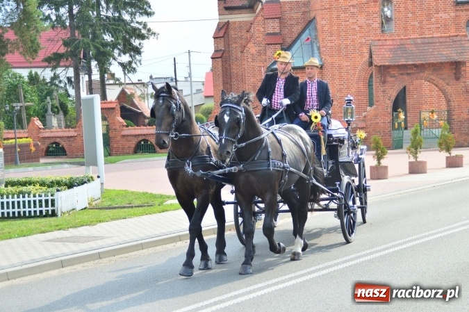 Zdjęcie w galerii na portalu naszraciborz.pl: Dożynki 2015 - Pawłów dziękuje za tegoroczne żniwa wiadomości z regionu