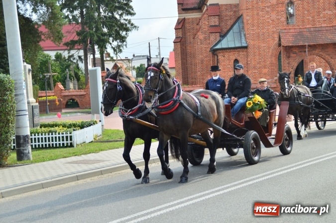 Zdjęcie w galerii na portalu naszraciborz.pl: Dożynki 2015 - Pawłów dziękuje za tegoroczne żniwa wiadomości z regionu