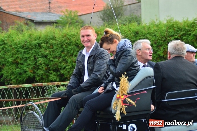 Zdjęcie w galerii na portalu naszraciborz.pl: Dożynki 2015 - Pawłów dziękuje za tegoroczne żniwa wiadomości z regionu