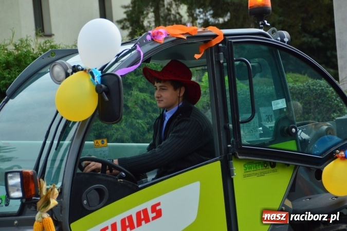 Zdjęcie w galerii na portalu naszraciborz.pl: Dożynki 2015 - Pawłów dziękuje za tegoroczne żniwa wiadomości z regionu