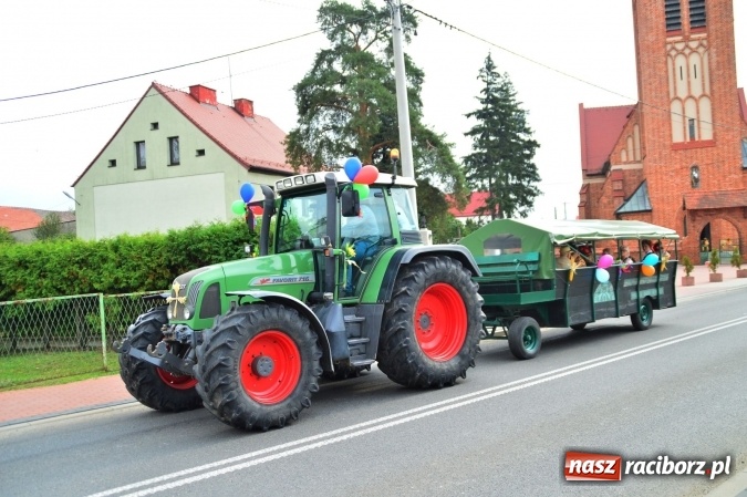 Zdjęcie w galerii na portalu naszraciborz.pl: Dożynki 2015 - Pawłów dziękuje za tegoroczne żniwa wiadomości z regionu