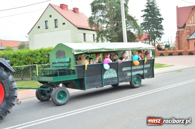 Zdjęcie w galerii na portalu naszraciborz.pl: Dożynki 2015 - Pawłów dziękuje za tegoroczne żniwa wiadomości z regionu
