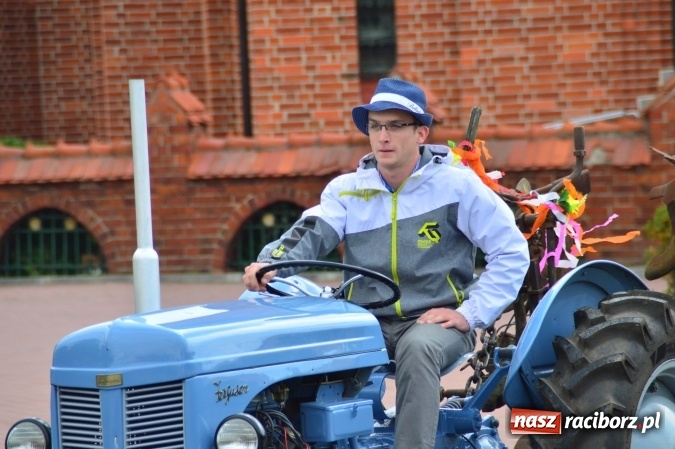 Zdjęcie w galerii na portalu naszraciborz.pl: Dożynki 2015 - Pawłów dziękuje za tegoroczne żniwa wiadomości z regionu