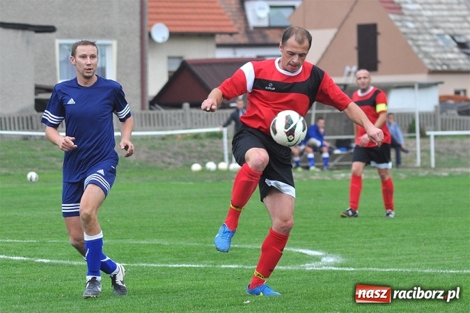 Zdjęcie w galerii na portalu naszraciborz.pl: Pewne trzy punkty Studziennej, Buków ciągle bez wygranej wiadomości z regionu