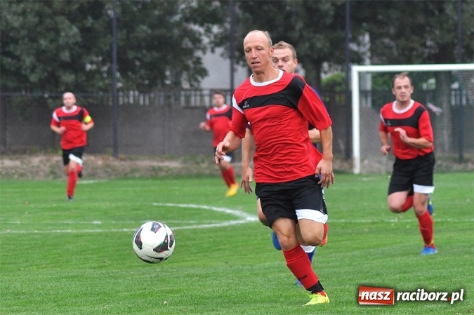 Zdjęcie w galerii na portalu naszraciborz.pl: Pewne trzy punkty Studziennej, Buków ciągle bez wygranej wiadomości z regionu