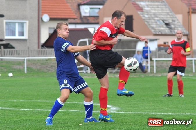 Zdjęcie w galerii na portalu naszraciborz.pl: Pewne trzy punkty Studziennej, Buków ciągle bez wygranej wiadomości z regionu