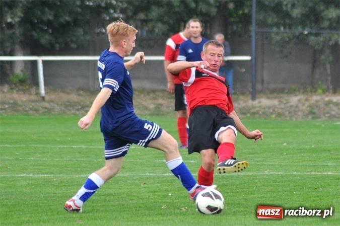 Zdjęcie w galerii na portalu naszraciborz.pl: Pewne trzy punkty Studziennej, Buków ciągle bez wygranej wiadomości z regionu