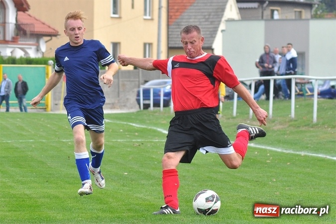 Zdjęcie w galerii na portalu naszraciborz.pl: Pewne trzy punkty Studziennej, Buków ciągle bez wygranej wiadomości z regionu
