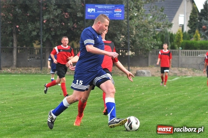 Zdjęcie w galerii na portalu naszraciborz.pl: Pewne trzy punkty Studziennej, Buków ciągle bez wygranej wiadomości z regionu