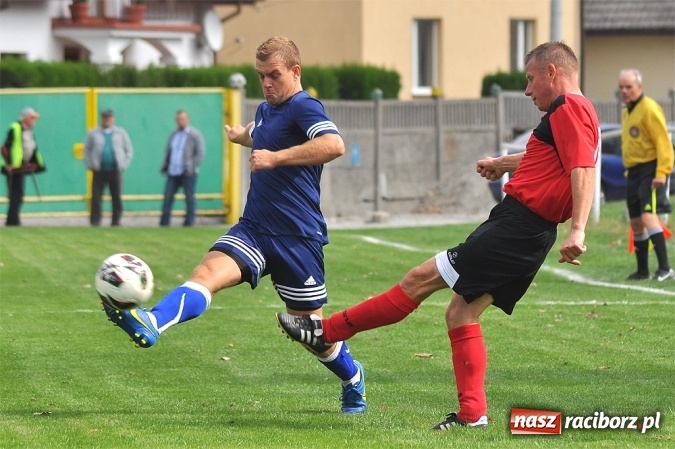 Zdjęcie w galerii na portalu naszraciborz.pl: Pewne trzy punkty Studziennej, Buków ciągle bez wygranej wiadomości z regionu