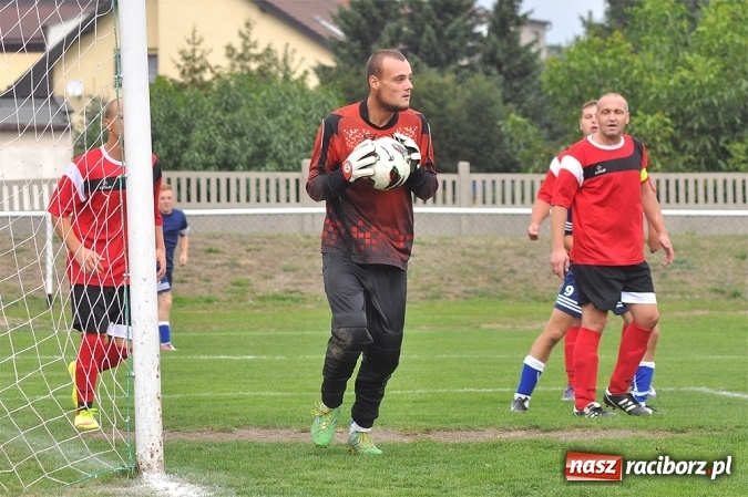 Zdjęcie w galerii na portalu naszraciborz.pl: Pewne trzy punkty Studziennej, Buków ciągle bez wygranej wiadomości z regionu