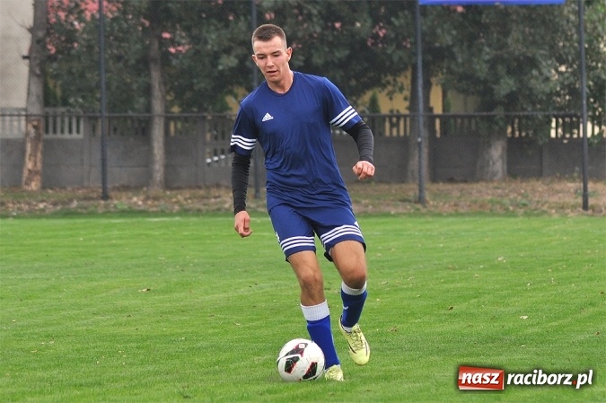 Zdjęcie w galerii na portalu naszraciborz.pl: Pewne trzy punkty Studziennej, Buków ciągle bez wygranej wiadomości z regionu