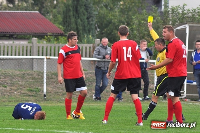 Zdjęcie w galerii na portalu naszraciborz.pl: Pewne trzy punkty Studziennej, Buków ciągle bez wygranej wiadomości z regionu