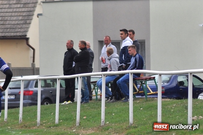 Zdjęcie w galerii na portalu naszraciborz.pl: Pewne trzy punkty Studziennej, Buków ciągle bez wygranej wiadomości z regionu