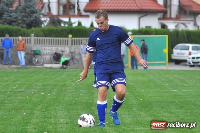 Zdjęcie w galerii na portalu naszraciborz.pl: Pewne trzy punkty Studziennej, Buków ciągle bez wygranej wiadomości z regionu